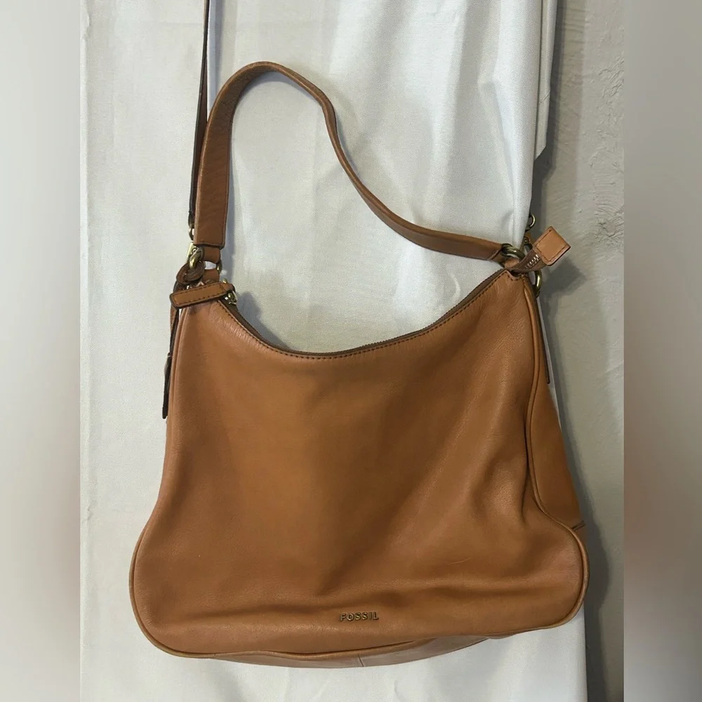 Vintage Brown Hobo Bag by Fossil - Picture 1 of 15